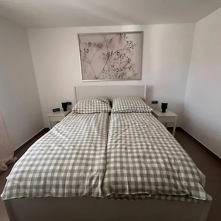 Апартаменты Esmeralda 2 Ebesbach-musbach *